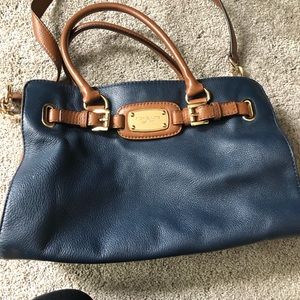 Micheal Kors purse